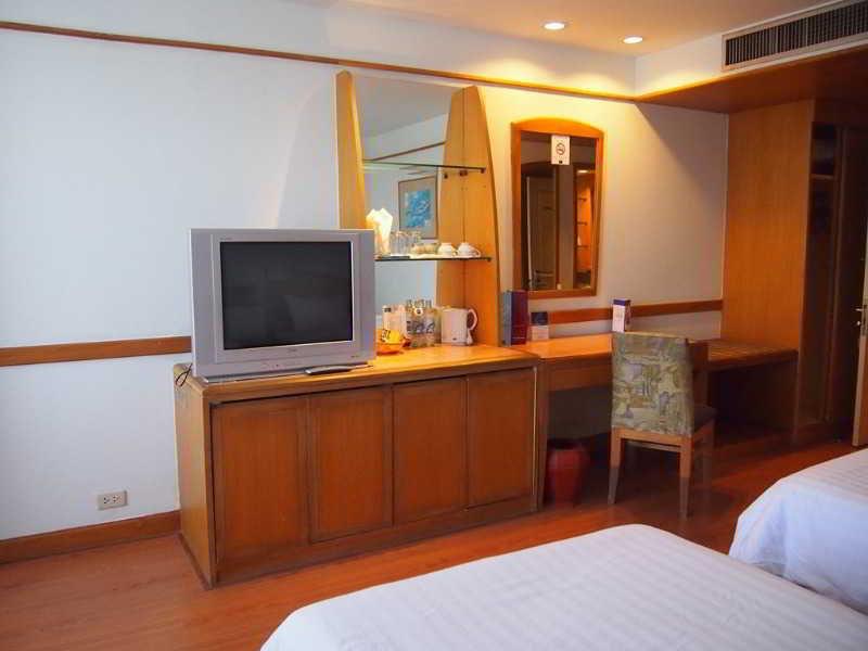 Chon Inter Hotel 촌부리 외부 사진