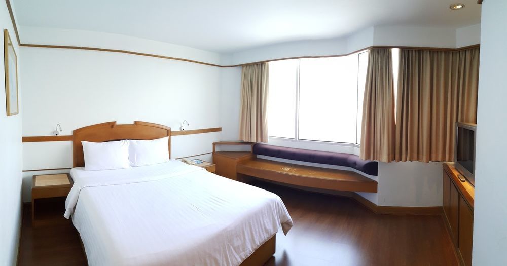 Chon Inter Hotel 촌부리 외부 사진