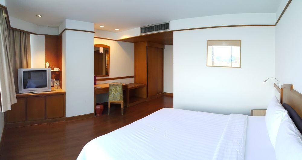 Chon Inter Hotel 촌부리 외부 사진