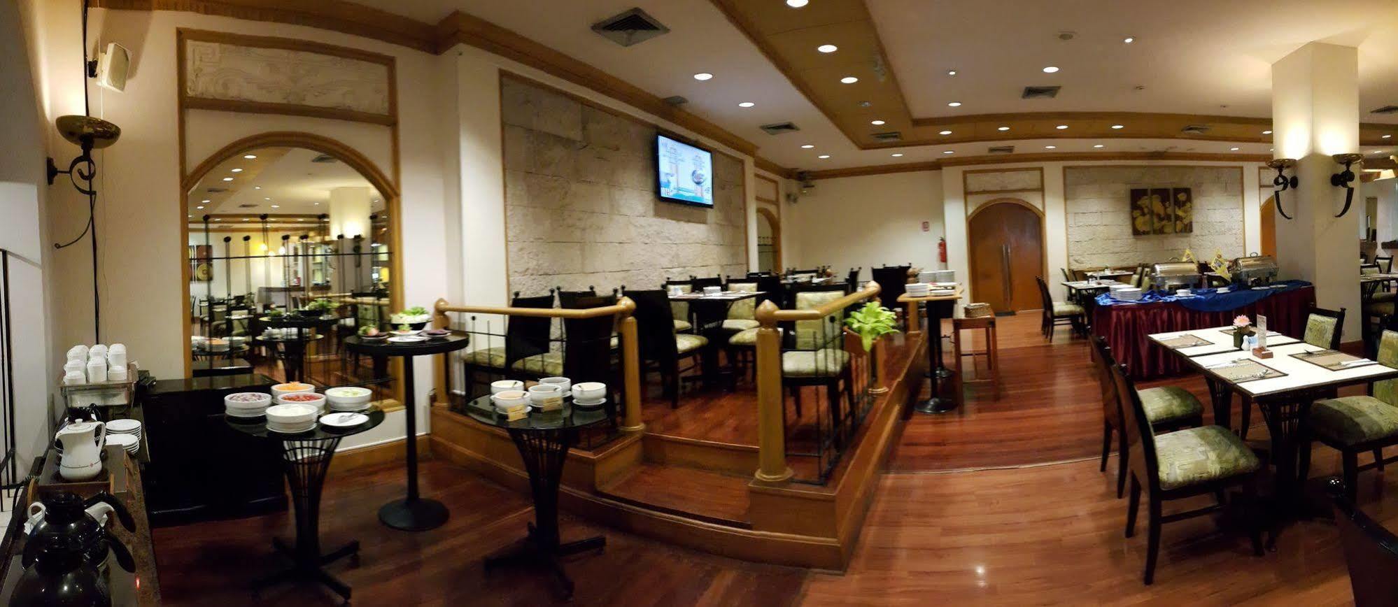 Chon Inter Hotel 촌부리 외부 사진