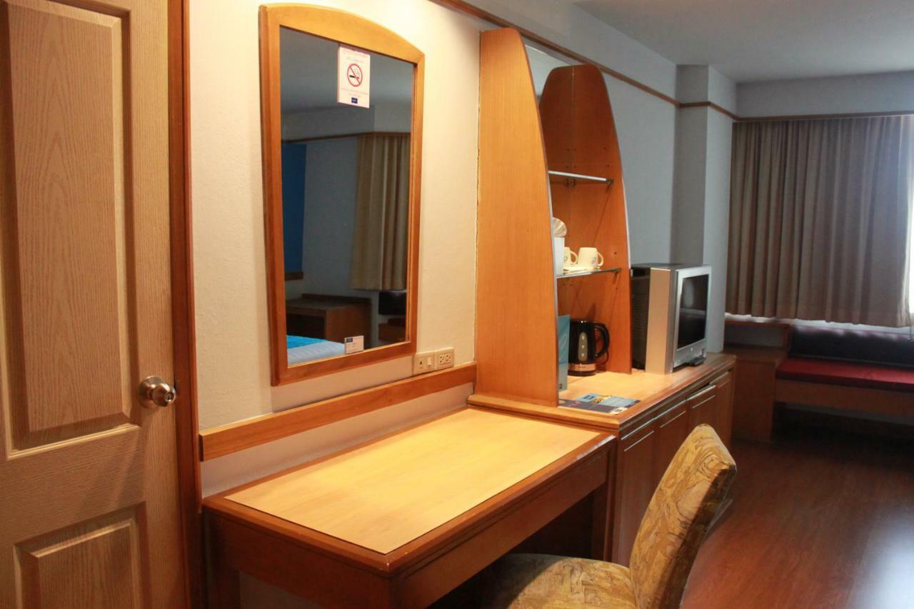 Chon Inter Hotel 촌부리 외부 사진