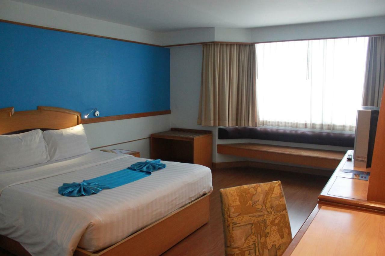 Chon Inter Hotel 촌부리 외부 사진